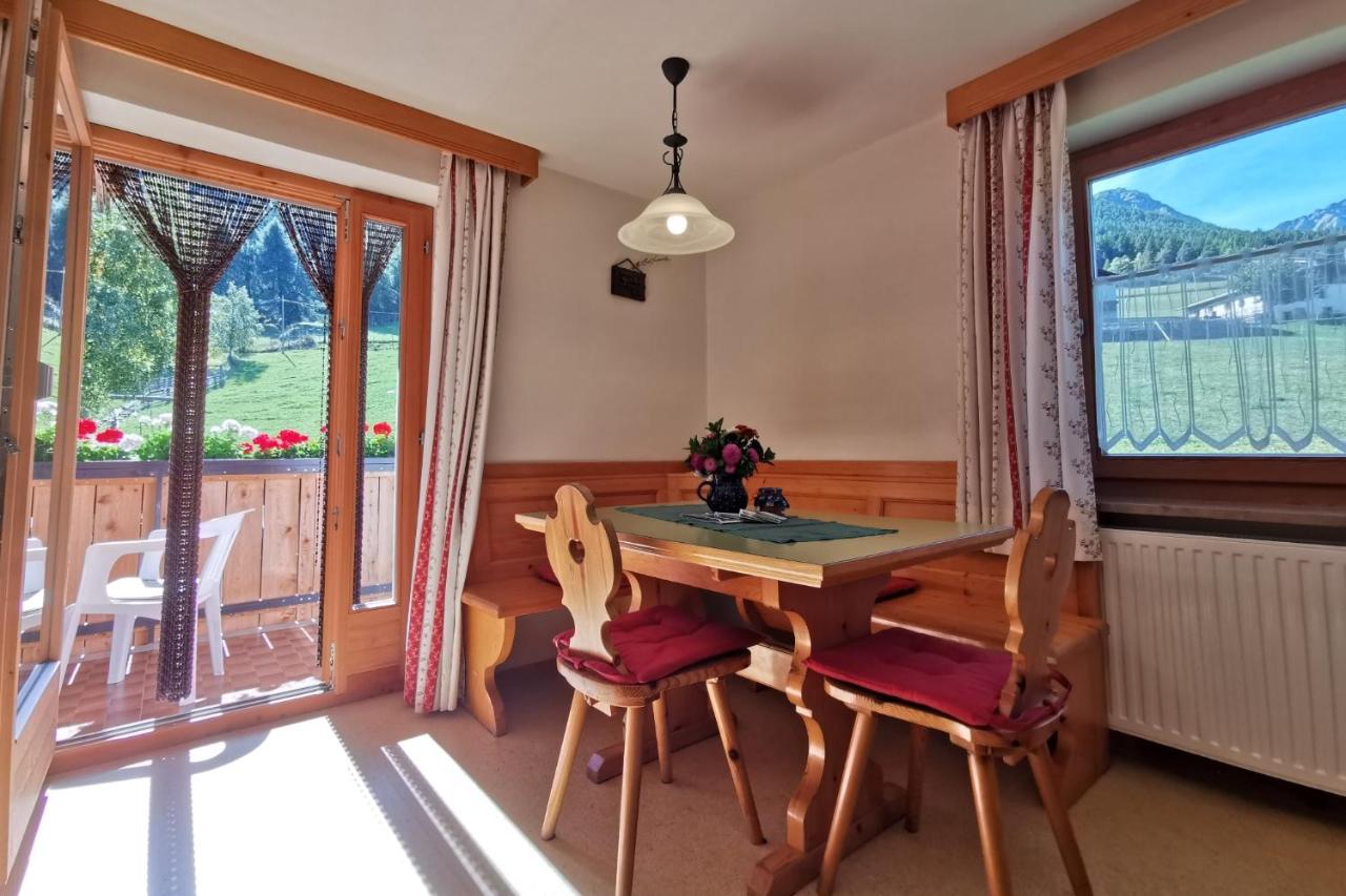 Apartment with Garden View