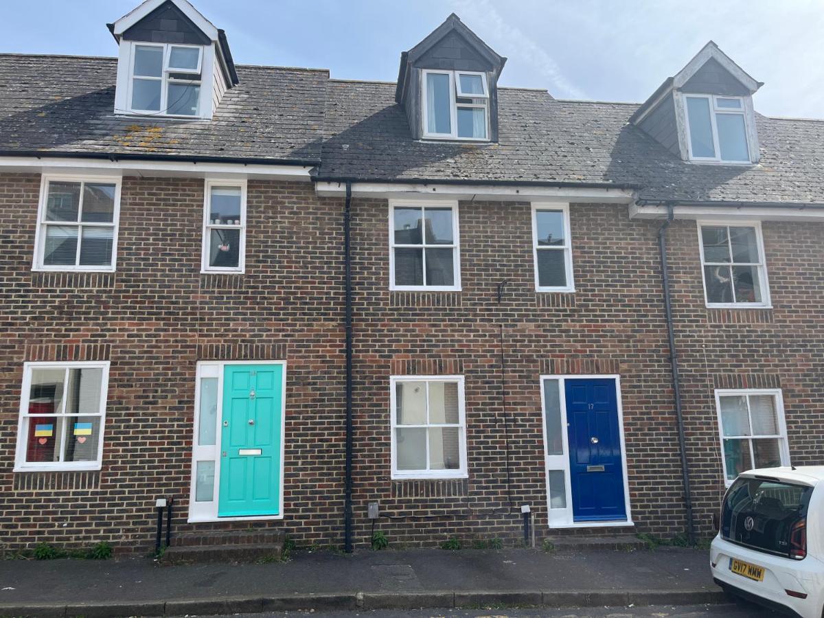 Brighton Central Home with free parking - B&B