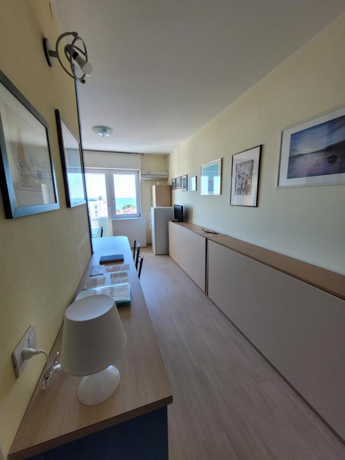 Cam 2 Sea View Apartment - B&B
