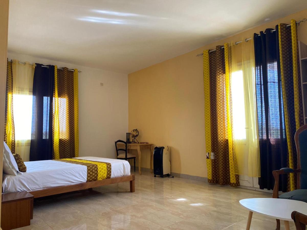 Jozene House - B&B Ngaparou