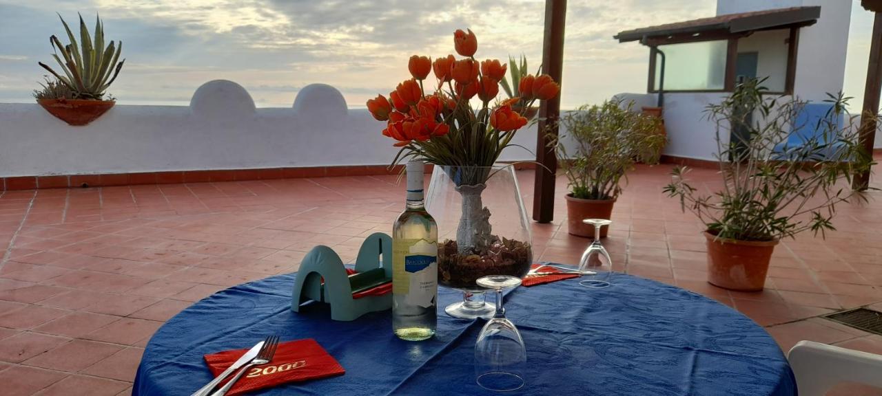 Monolocale con Vista Mare (4 Adulti)