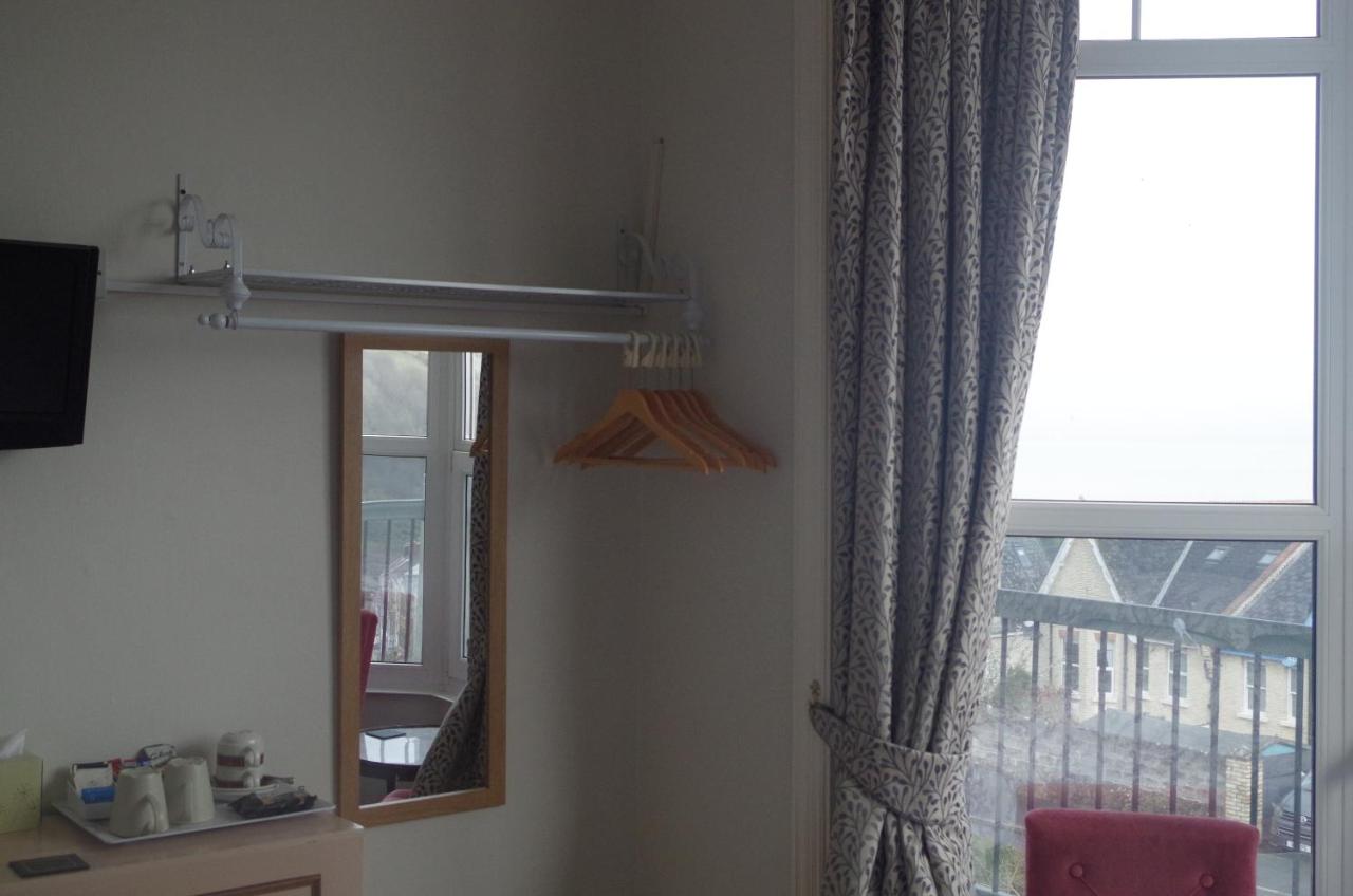 Double Room with Balcony and Sea View