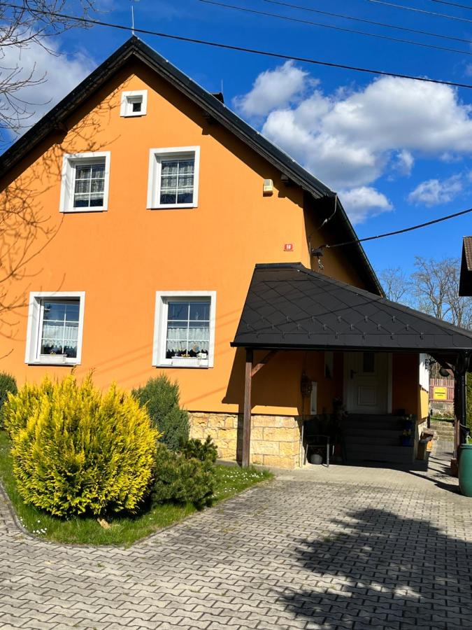 Celý dům FLORA v Českosaském Švýcarsku - B&B Janov