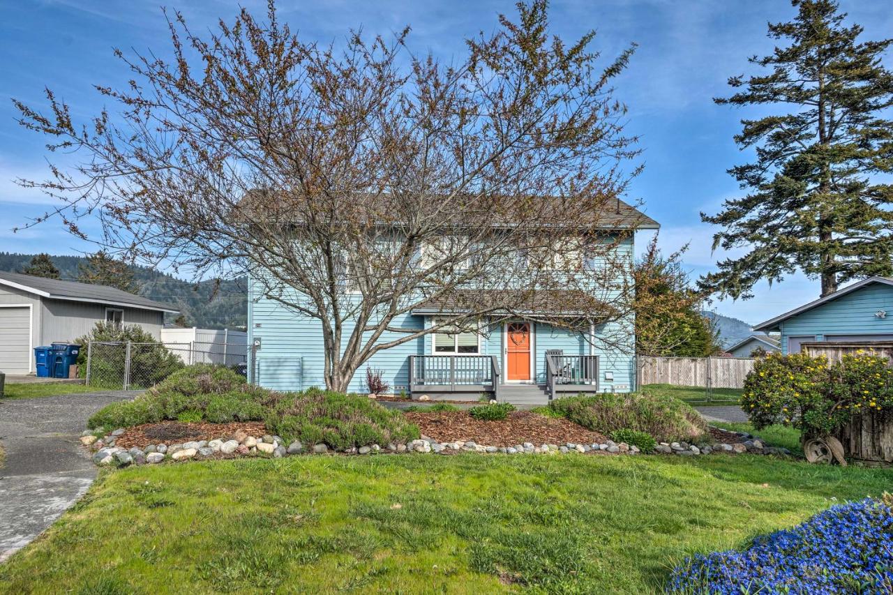 Coastal Haven Getaway about 1 Mi to Mill Beach! - B&B