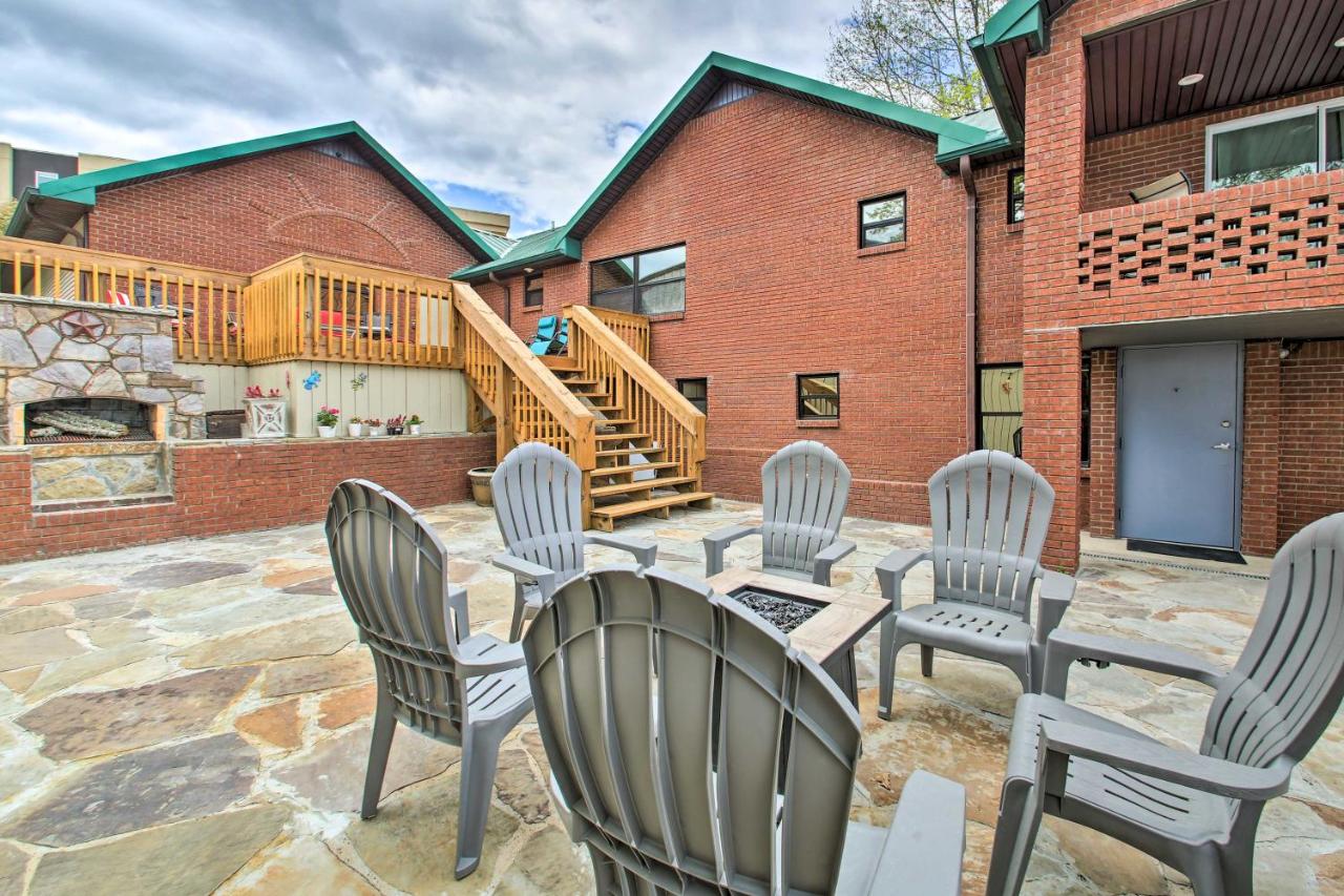 Lakefront Gem with Docks in Hot Springs! - B&B