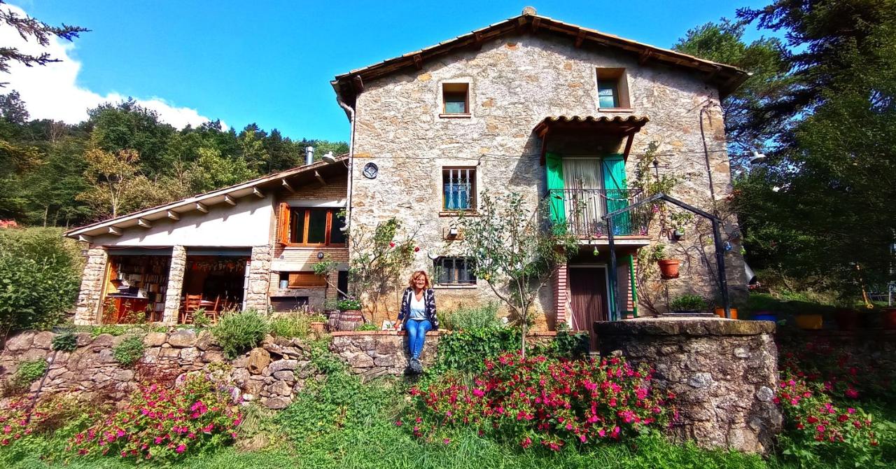 B&B Castell de l'Areny - Rural Salut - Cal Peguera, casa de cuento en medio del bosque - Bed and Breakfast Castell de l'Areny