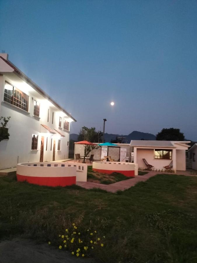 Deluxe Bungalow met Uitzicht op de Tuin
