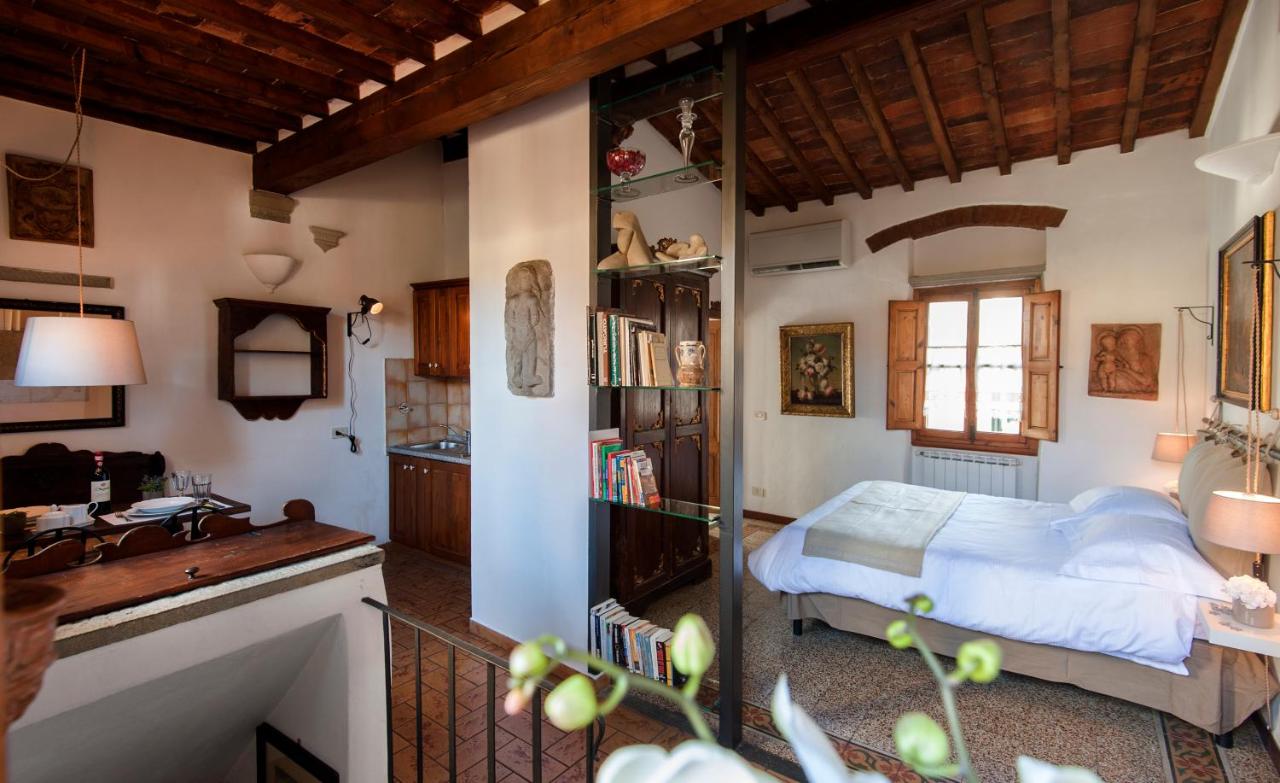 Studio mit Terrasse - oberste Etage