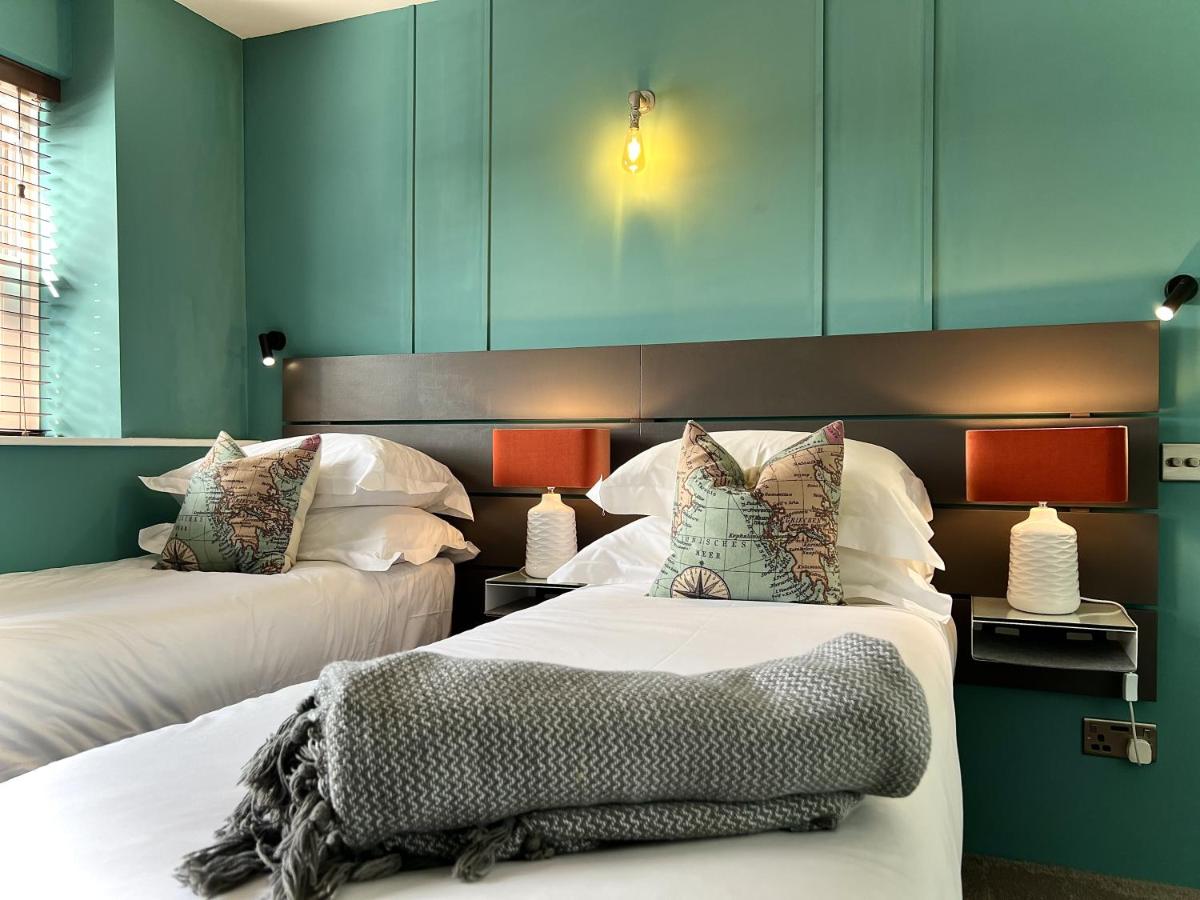 Superior King or Twin Room