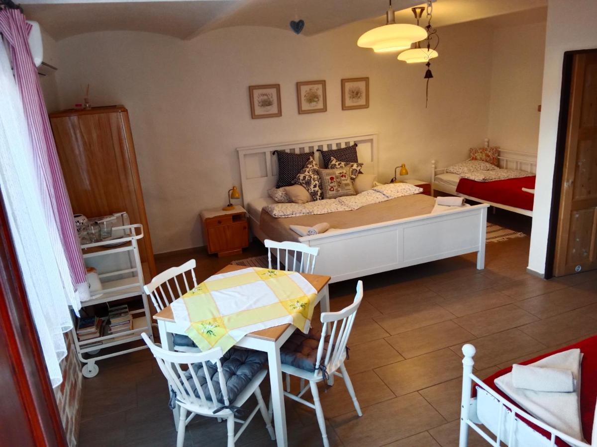 Quadruple Room with Bathroom