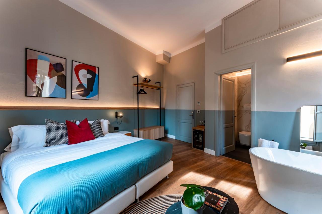 King Room with Spa Bath