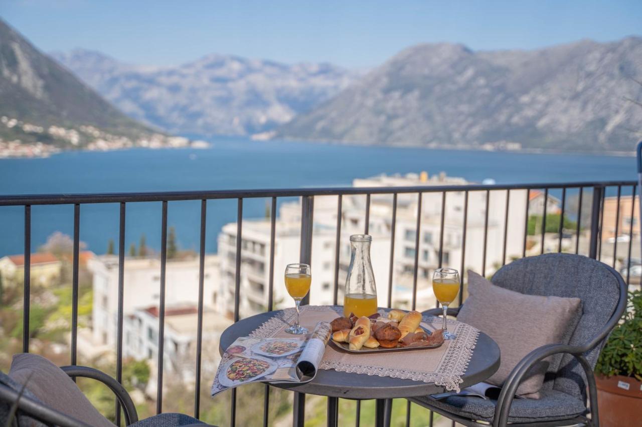Andjela's Place with Sea View - Ferienwohnung Kotor