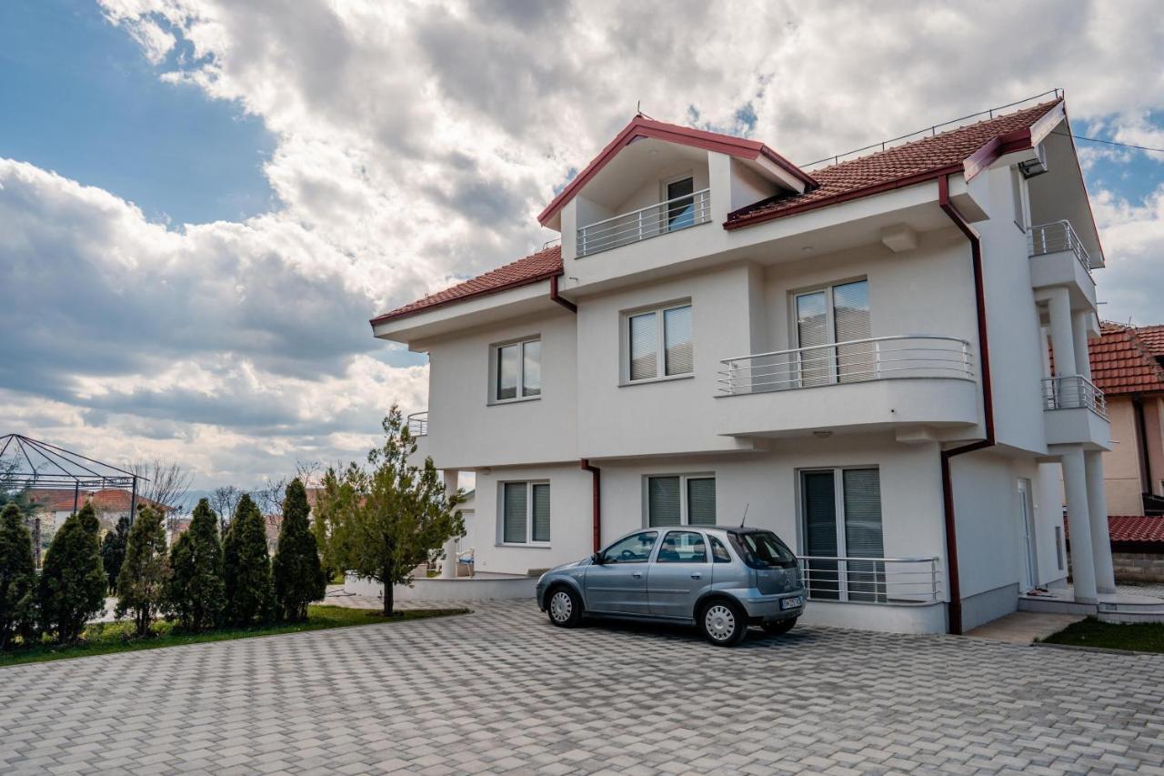 Apartment Veljanoski Ohrid - Bed and Breakfast