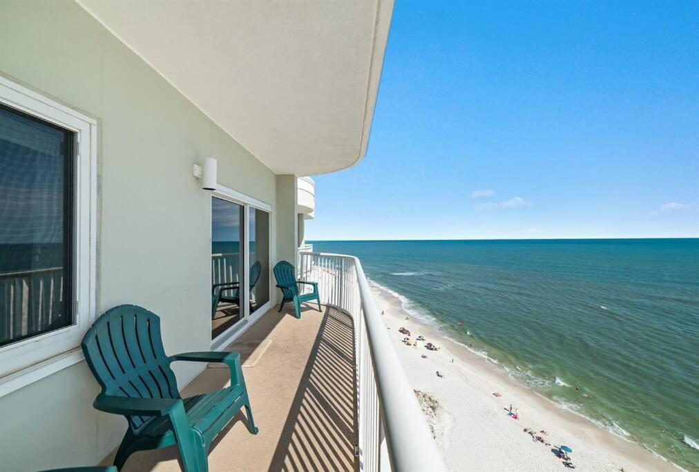 Tradewinds unit 1304 - Top Floor Beach Front w/Panoramic Views - 2bed/2 bath - B&B