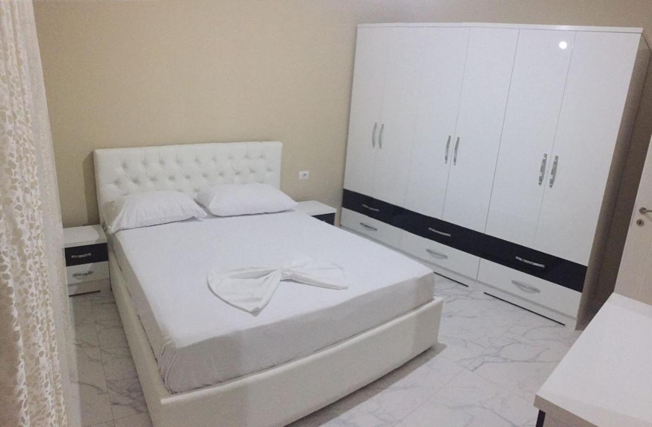 B&B Ksamil - Apartment Ermona Resuli - Bed and Breakfast Ksamil