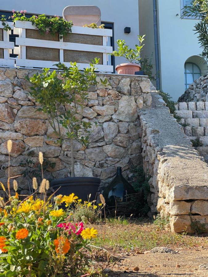 Villa Nika & Eva Valun - B&B Cres