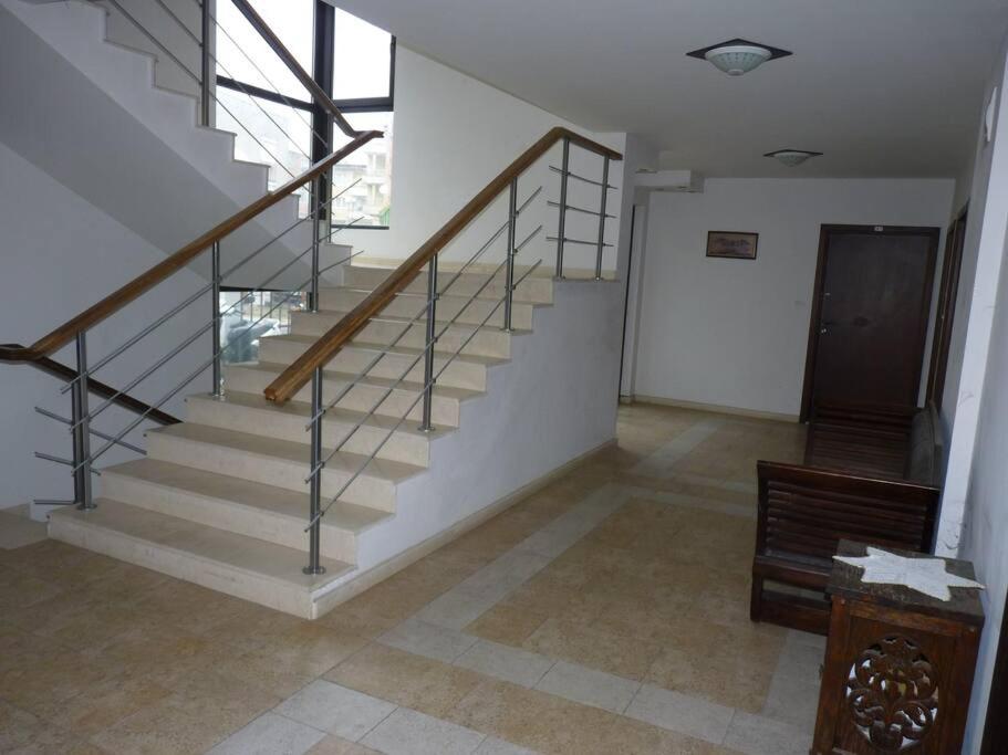 Апартамент Хармония - Ferienwohnung Sosopol