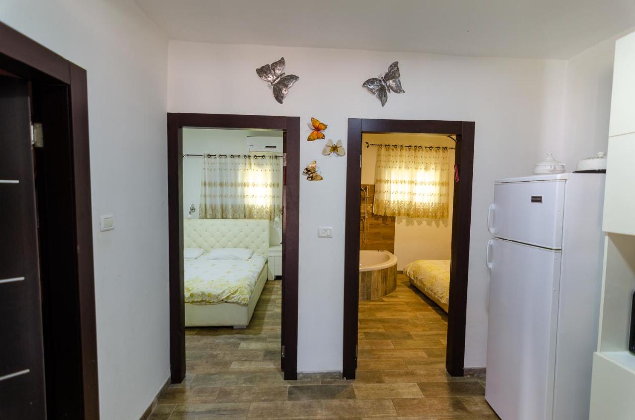 Kamer met 2 Kingsize Bedden
