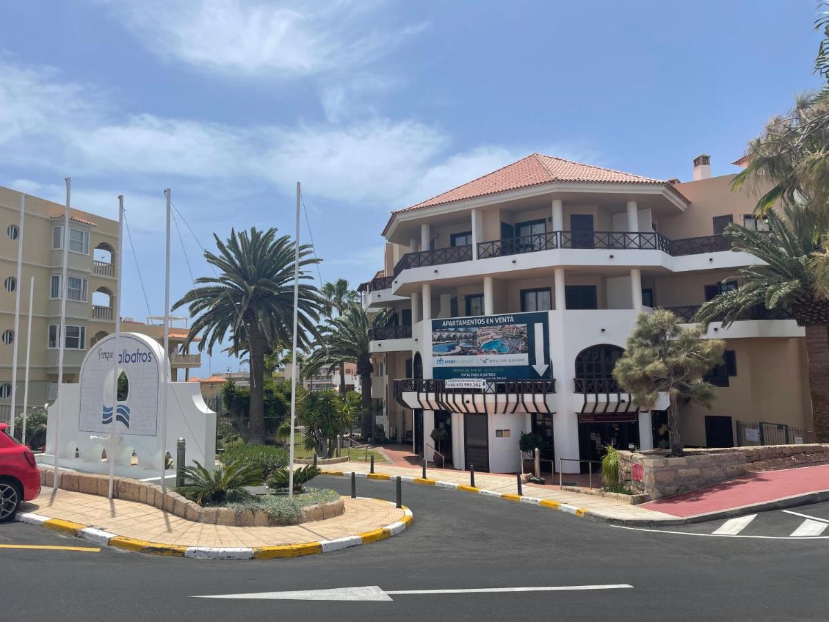Tu hogar en Tenerife ,Parque Albatros - B&B