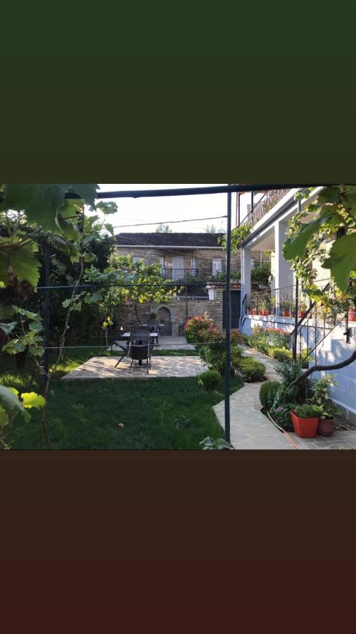 Triple Room with Garden View