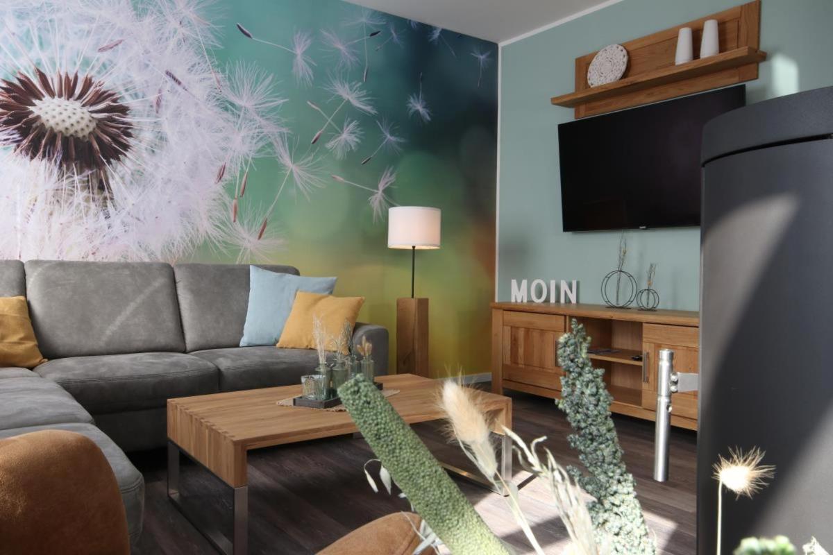 Am Kutterhafen 17 - HAFENGLÜCK - B&B Fedderwardersiel