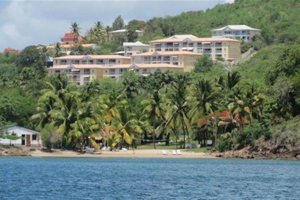 T2 Tt Confort/Wifi 200m plages Anses Mitan 3 Ilets - B&B