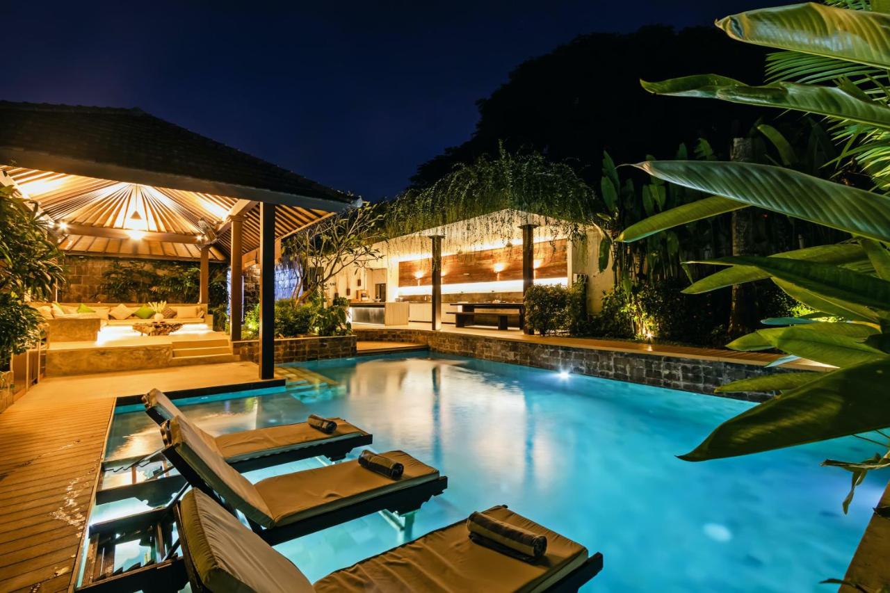 Villa Besok - B&B Seminyak