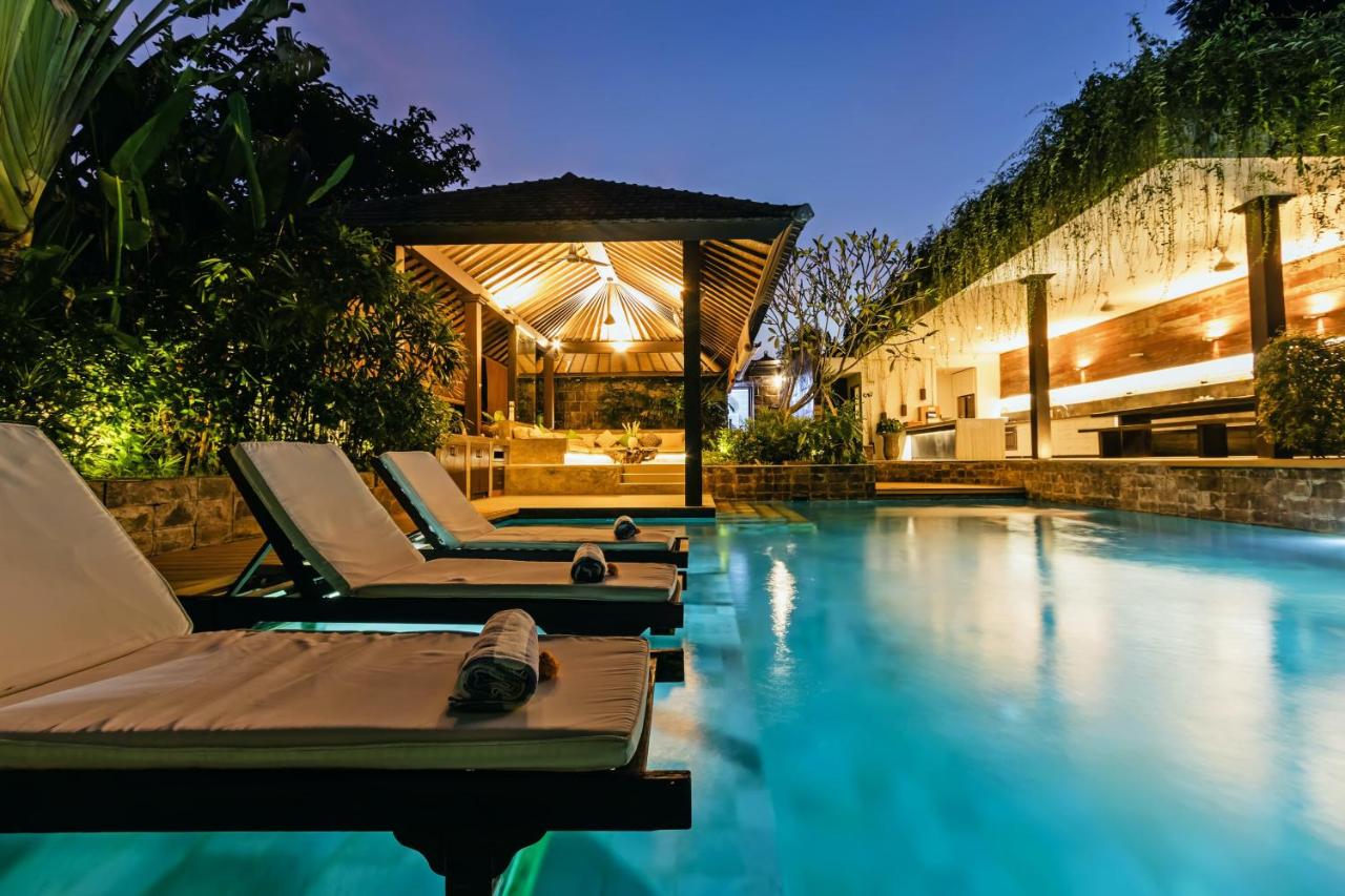 Villa Besok - B&B Seminyak