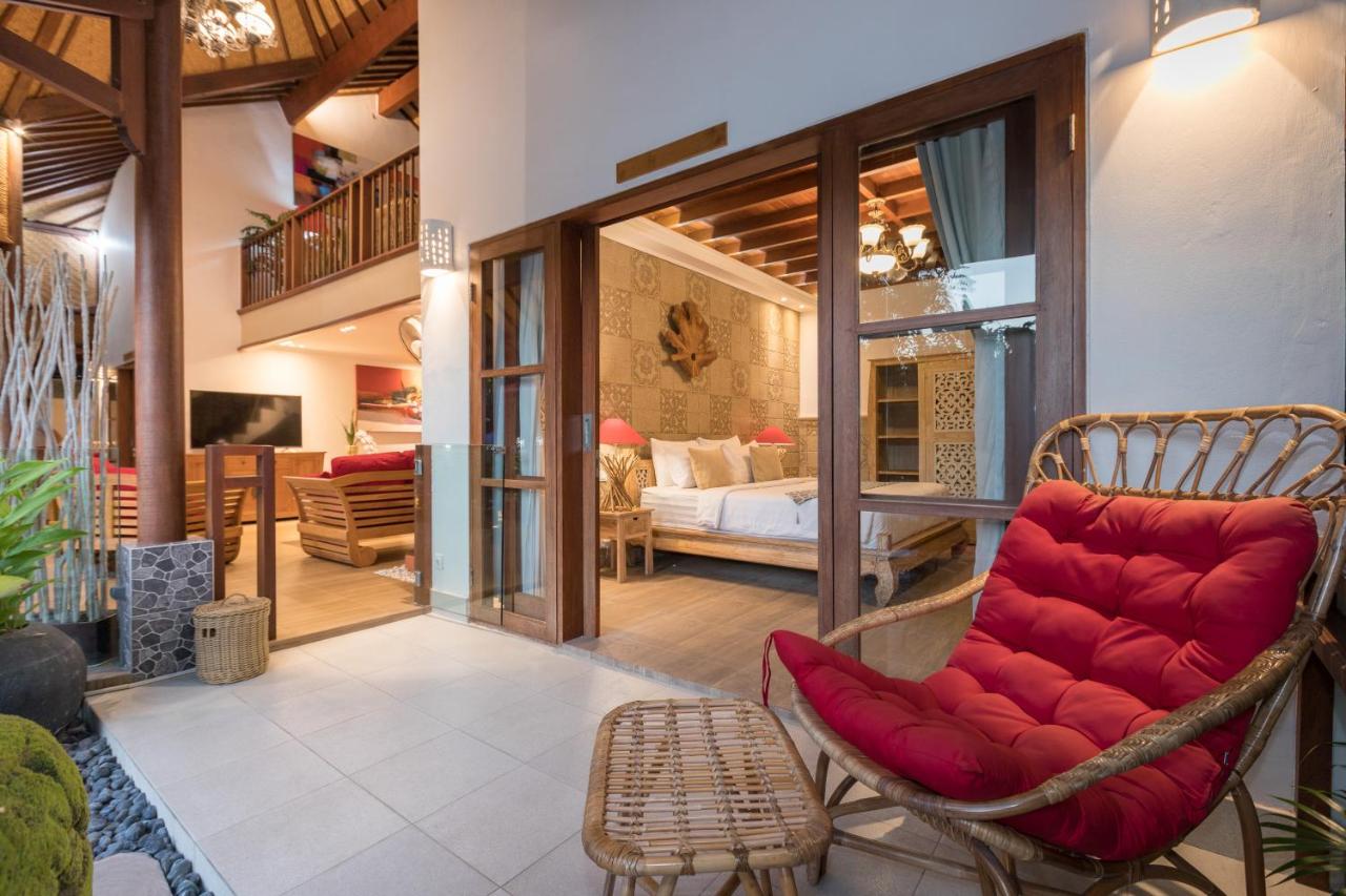 Villa mit 4 Schlafzimmern und eigenem Pool