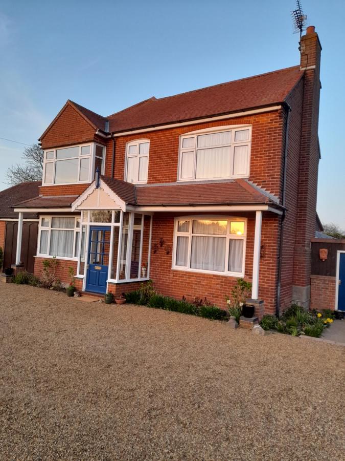 B&B Great Yarmouth - Bastwick House B&B - Bed and Breakfast Great Yarmouth