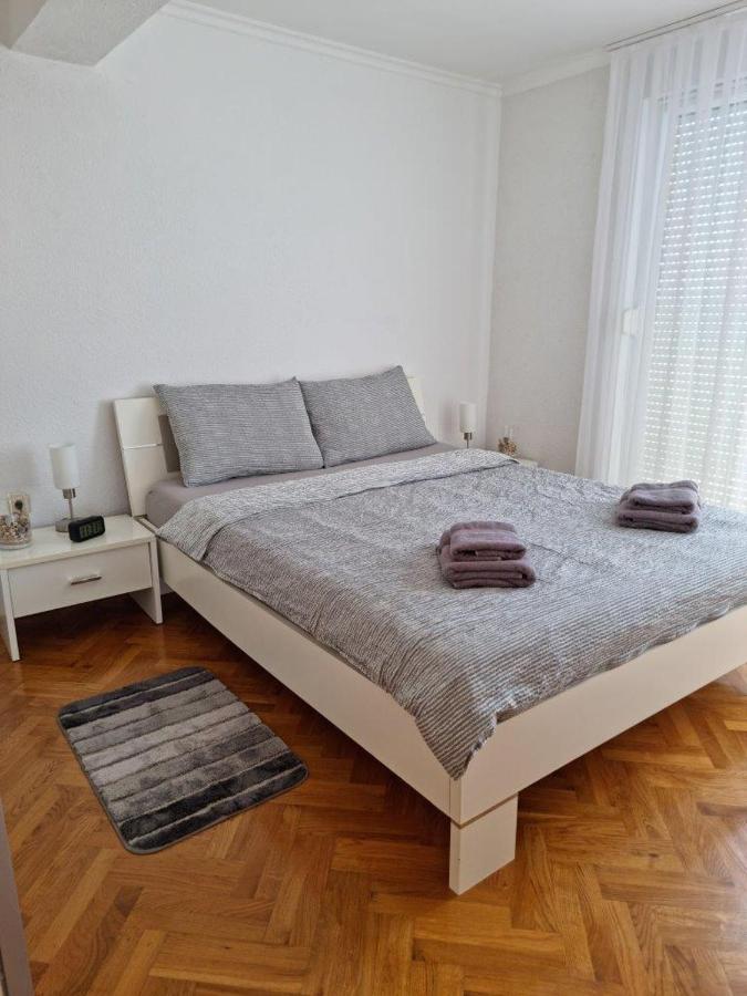Appartamento con 2 Camere da Letto