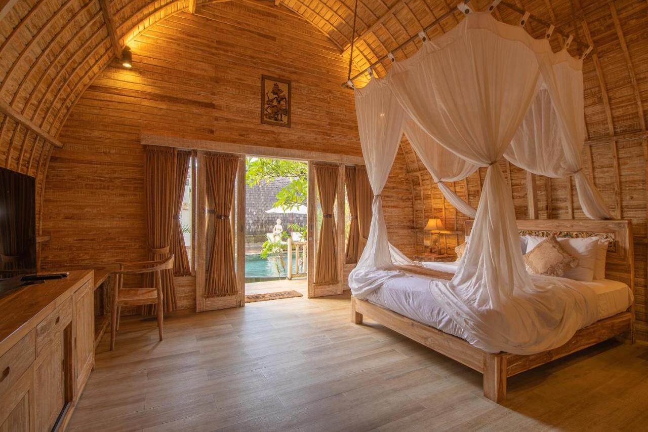 One-Bedroom Deluxe Villa Pool View