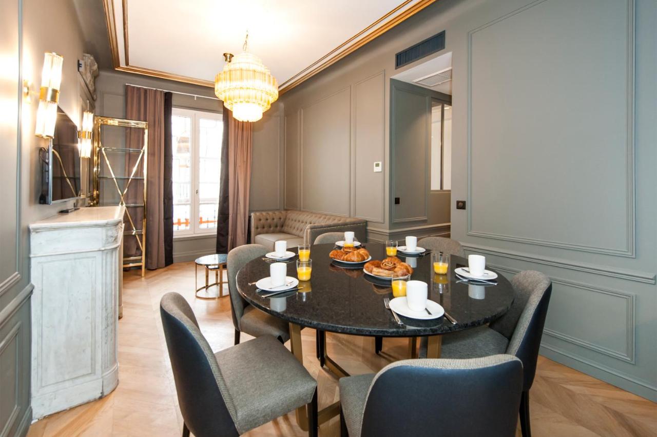 Pick A Flat's Champs Elysees Apartments - Rue Lincoln - B&B Paris