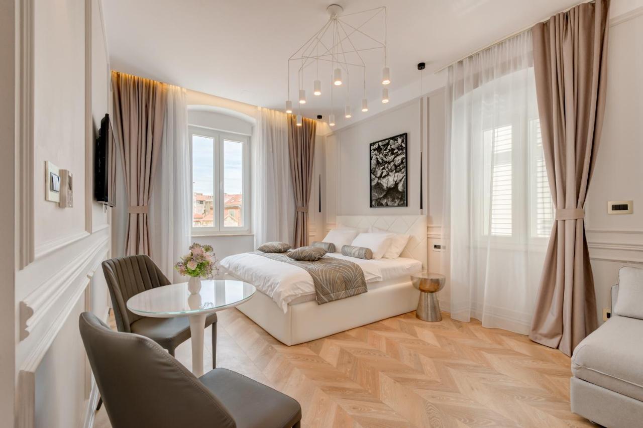 Luxury Rooms L'Avenue 2 Split - B&B