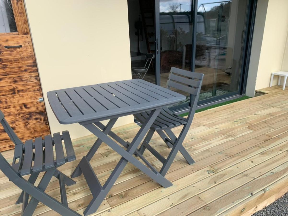 T1, spa privé accès piscine sauna - B&B