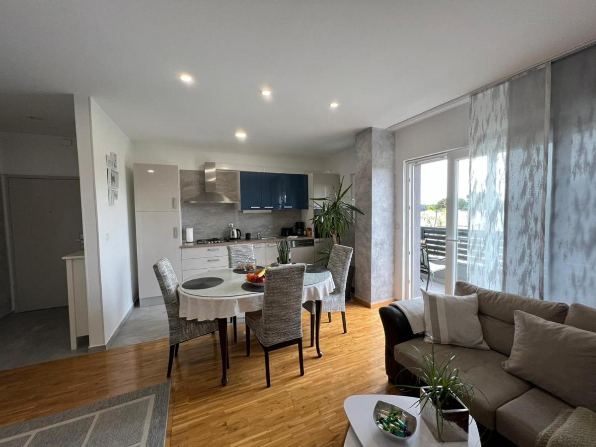 Apartment Nera Makarska - B&B Makarska