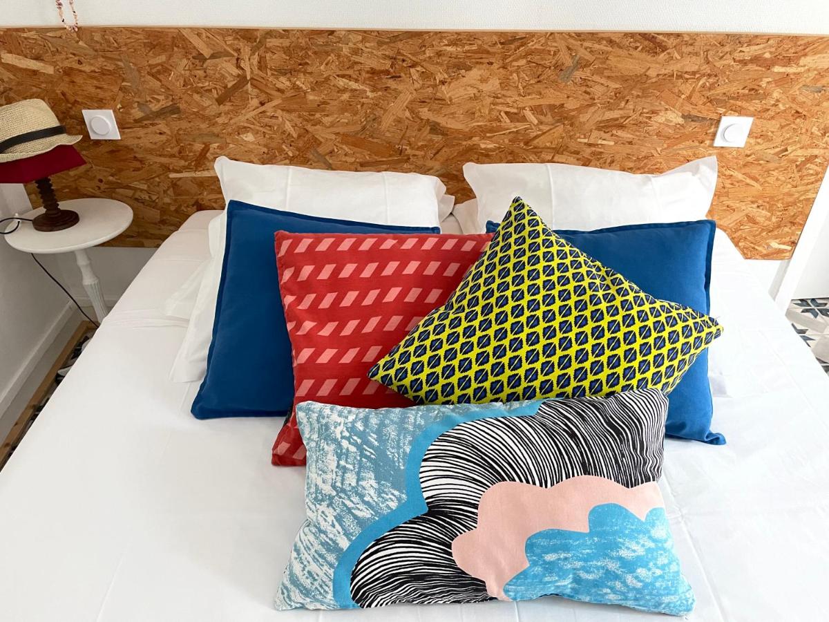 Estudio con vistas al jardín