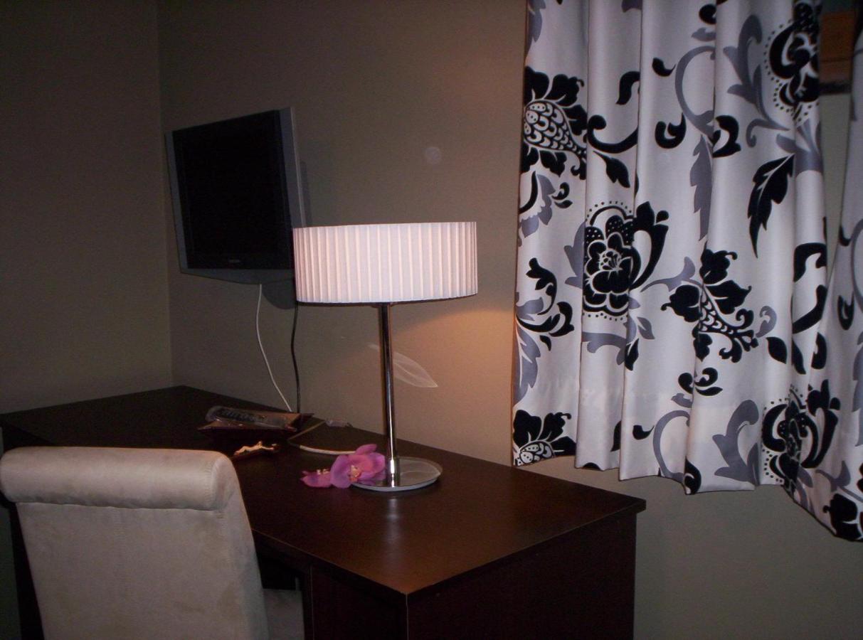 Small Double or Twin Room