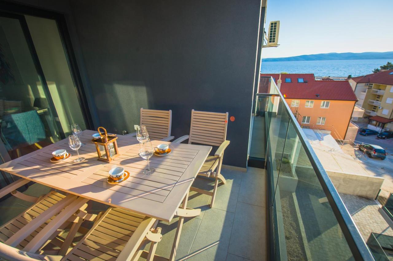 Deluxe 2 bedroom apartment with sea view - Chambres d’hôtes Baška Voda