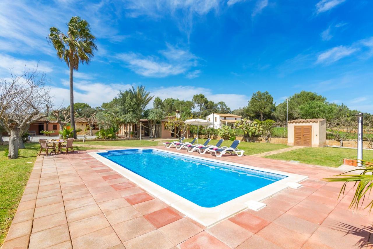 B&B Alcúdia - Marilen - Finca with Large Garden & Pool - Bed and Breakfast Alcúdia