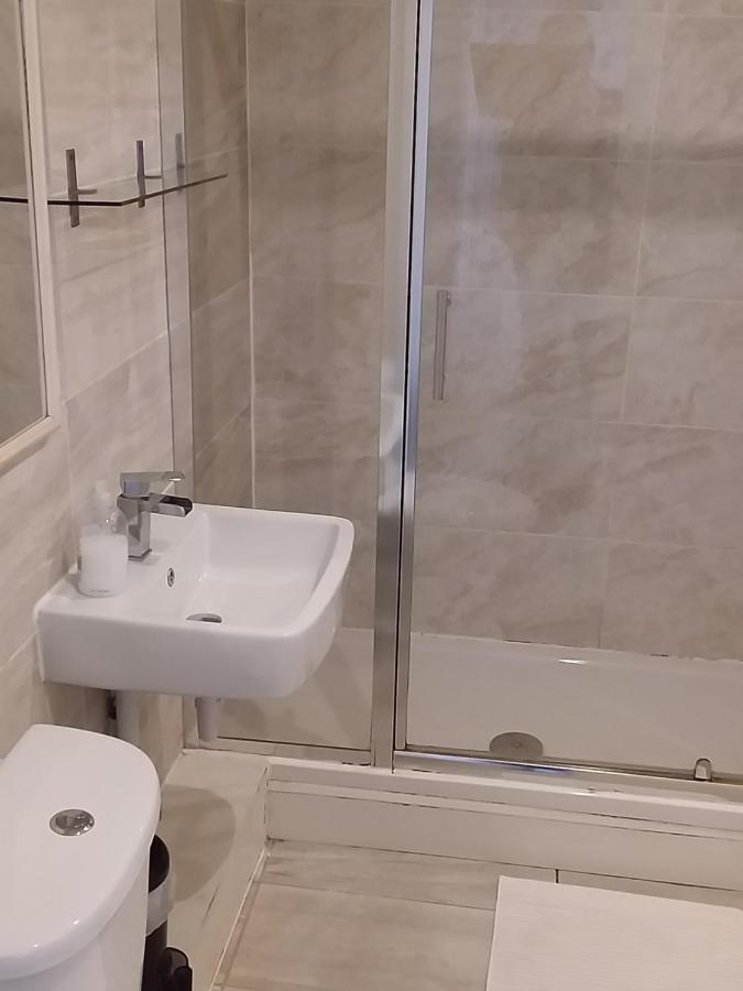 Large Double or Twin Room