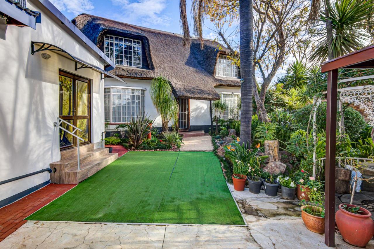 Lavender Villa No loadshedding - B&B Kempton Park