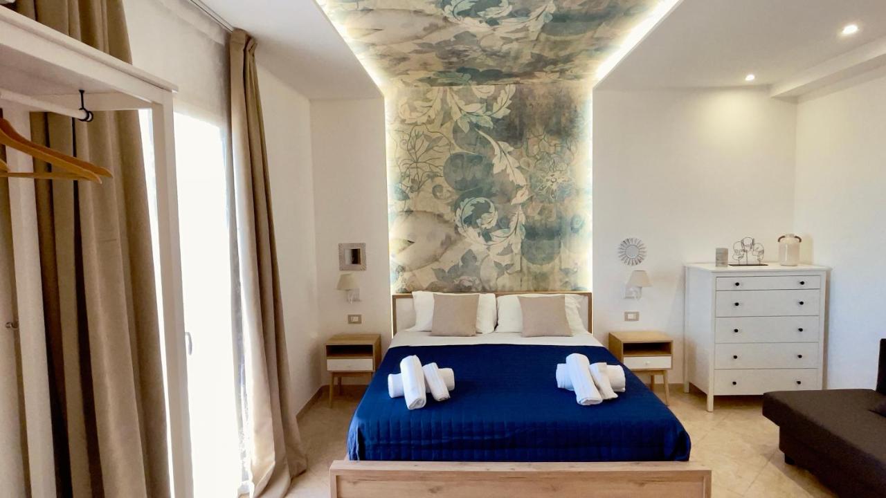 Deluxe Double Room with Extra Bed