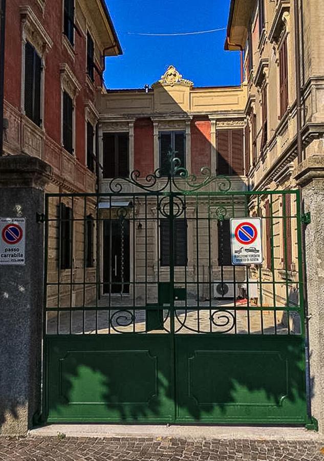 La Corte Albenga - Appartamento o Camera con Posto Auto privato - B&B