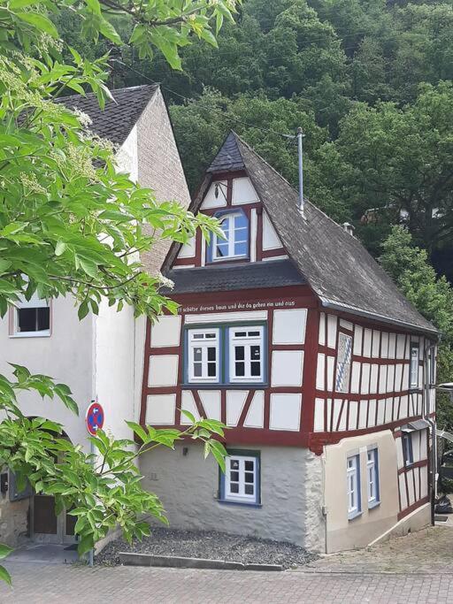 B&B Bacharach - Geschichte trifft Moderne - Fachwerkhaus Bacharach - Bed and Breakfast Bacharach