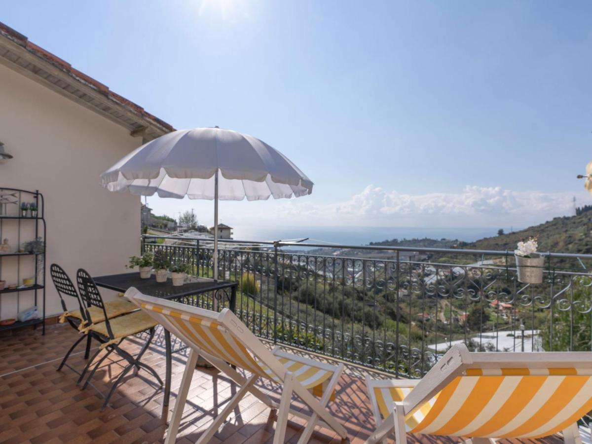 B&B Sanremo - Villa Casetta in collina by Interhome - Bed and Breakfast Sanremo