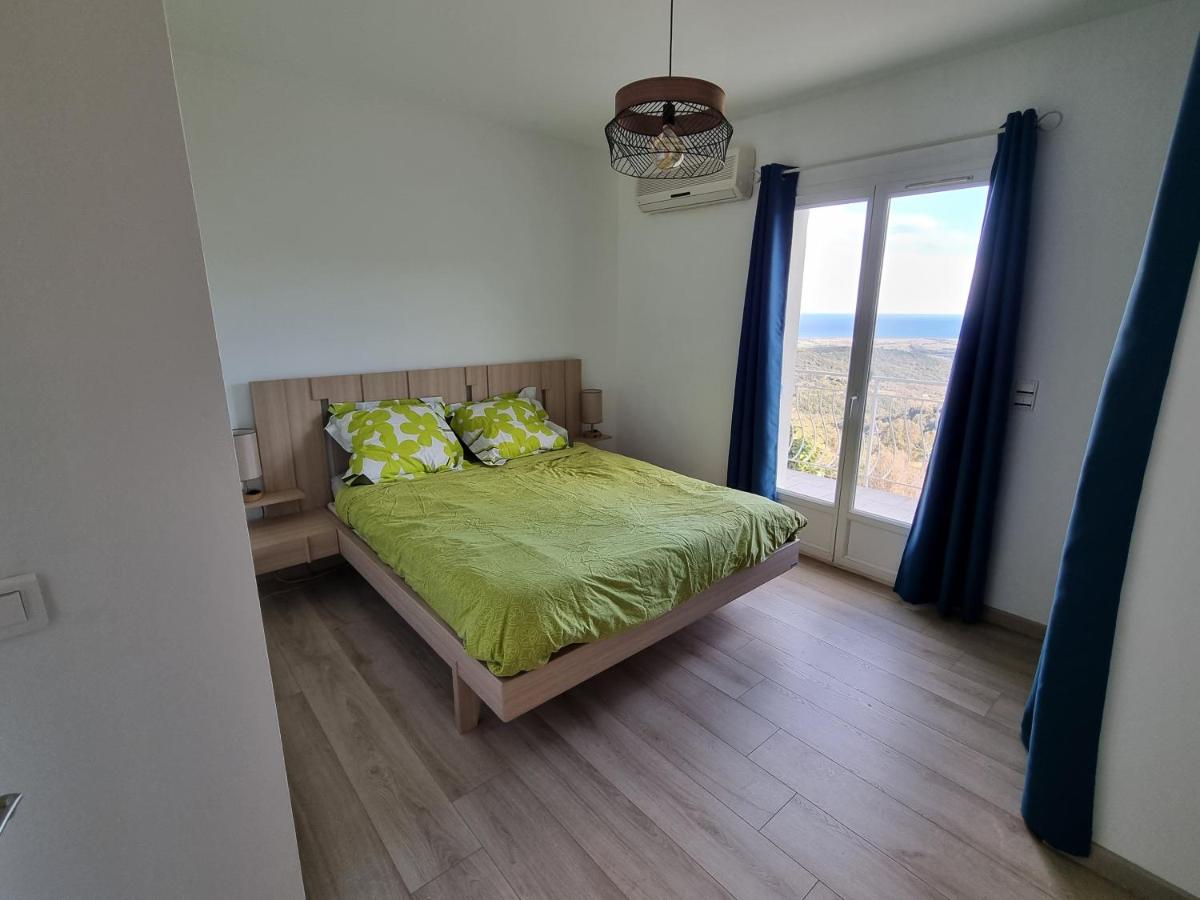 Double Room with Balcony and Sea View