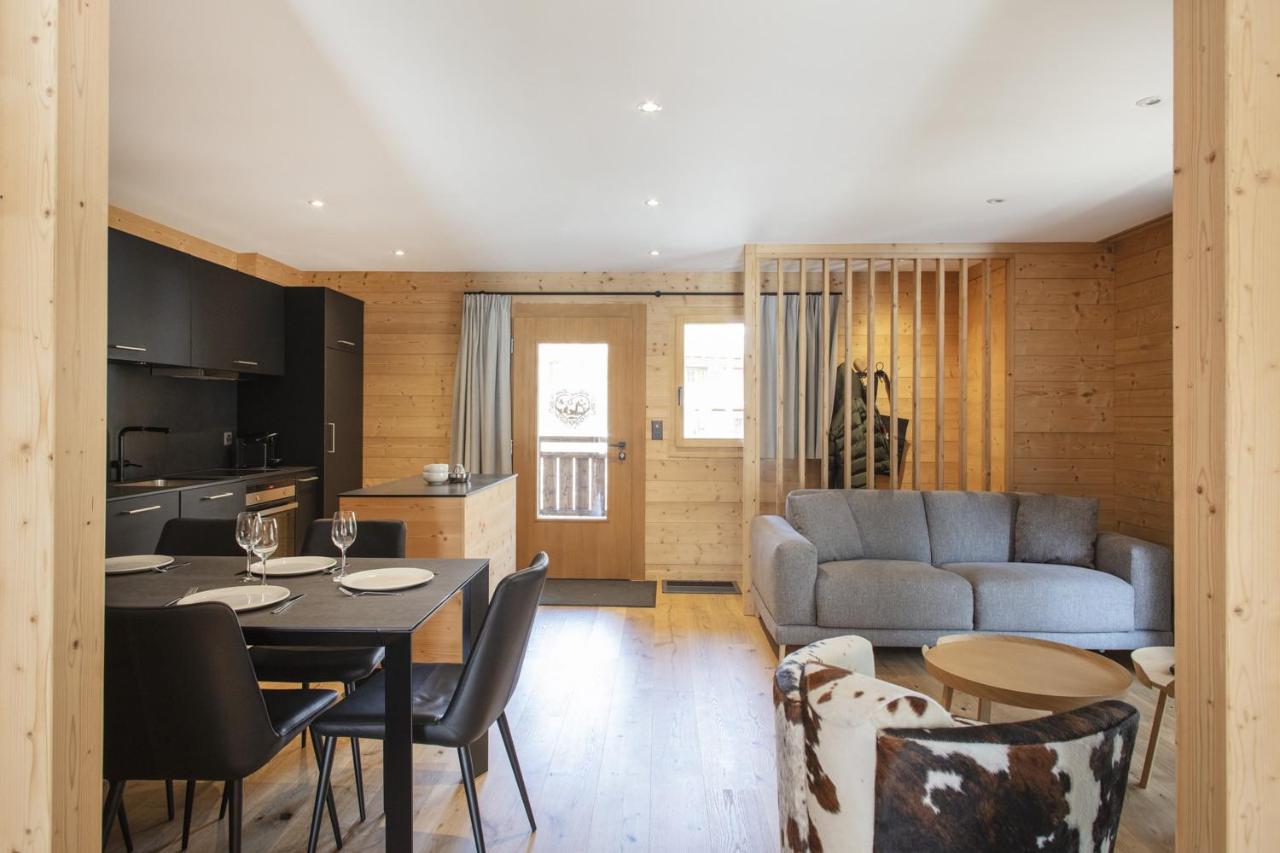 Polaris 1 005 - LUXE & SKI LIFT apartment 6 pers - Chambres d’hôtes Zinal