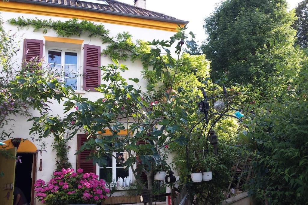 B&B Chauvry - GITE douillet CHAUVRY 24Km PARIS - Bed and Breakfast Chauvry
