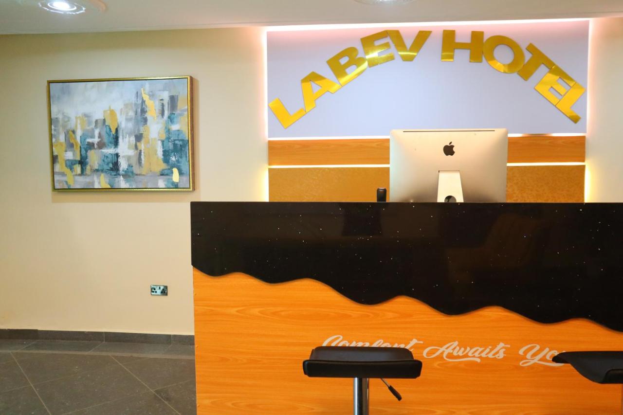 B&B Kumasi - Labev Hotel - Bed and Breakfast Kumasi